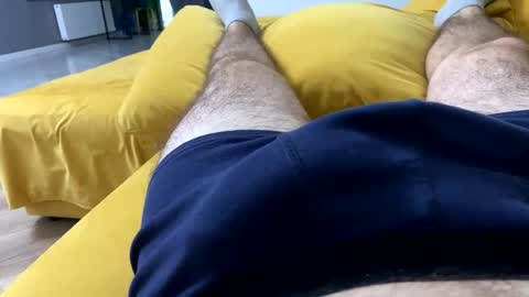 Snapshot of ynno31 chatting on 11.12.25 Giannis online show from 11.12.25