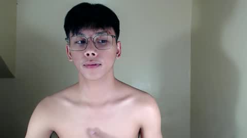 Snapshot of ynotyu chatting on 11.03.25 ynotyu online show from 11.03.25