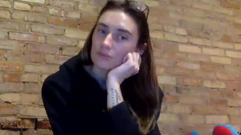Snapshot of yogagirl777 chatting on 01.23.25 Ann Marie online show from 01.23.25
