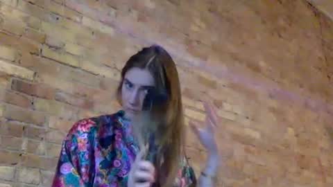 Snapshot of yogagirl777 chatting on 01.25.25 Ann Marie online show from 01.25.25