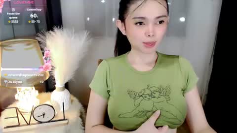 Snapshot of yogirl_abby chatting on 06.13.26 Hi i am Abby i am Filipina Aussie youve ever wanted to meet NOT INTO CHEAP GUY online show from 06.13.26
