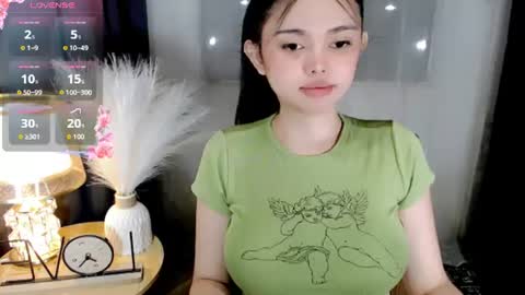 Snapshot of yogirl_abby chatting on 07.04.26 Hi i am Abby i am Filipina Aussie youve ever wanted to meet NOT INTO CHEAP GUY online show from 07.04.26