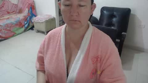 Snapshot of yohis_kiut25 chatting on 02.25.25 yohis online show from 02.25.25