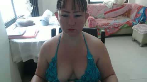 Snapshot of yohis_kiut25 chatting on 03.04.25 yohis online show from 03.04.25