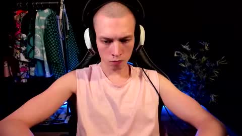 You can ask my name in pm online show from 01.31.26