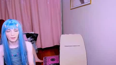 Mikaella - Mika online show from 01.13.26