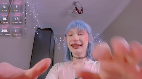 Snapshot of yoi_mika chatting on 02.11.26 Mikaella - Mika online show from 02.11.26