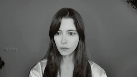 yoka_paradoxxx online show from 09.12.25