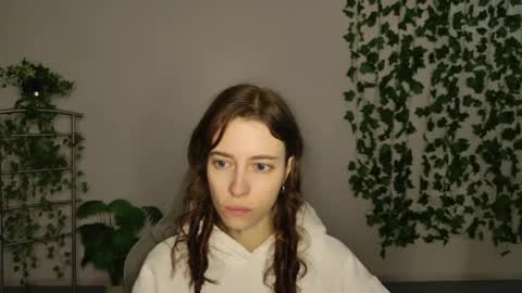 yoka_paradoxxx online show from 09.17.25