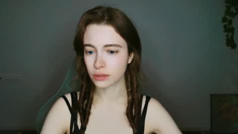 yoka_paradoxxx online show from 11.12.25