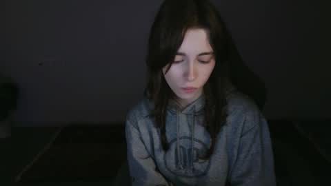 yoka_paradoxxx online show from 11.15.25