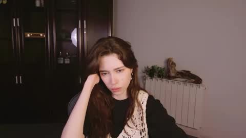 yoka_paradoxxx online show from 11.22.25