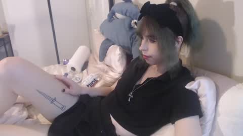 Snapshot of yokaigirl chatting on 12.04.24 Yokai Girl online show from 12.04.24