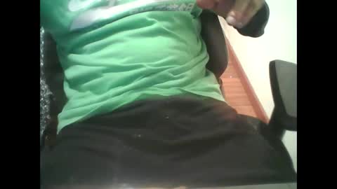 Snapshot of yokaxondoo chatting on 01.19.25 yokaxondoo online show from 01.19.25