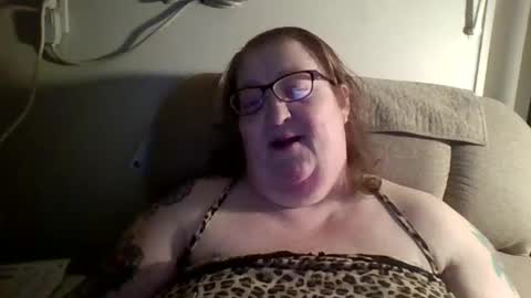 yomoopy online show from 02.05.25