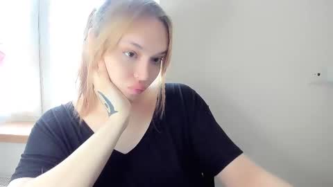 yomoyoo online show from 02.20.25