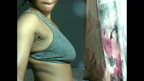 amazingkellyxx online show from 02.22.25