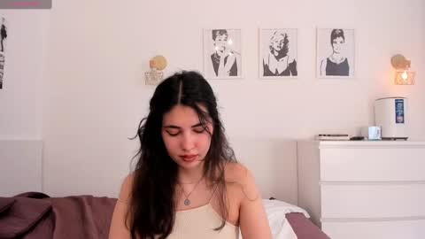 yooleen online show from 02.18.25