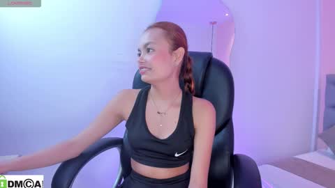 Snapshot of yoselin_lewis chatting on 02.25.26 Yoselin online show from 02.25.26