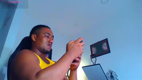 Snapshot of yosoy_enzo2020 chatting on 05.02.26 Enzo online show from 05.02.26