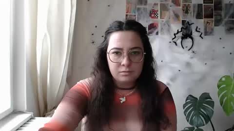 Aurora online show from 10.11.25