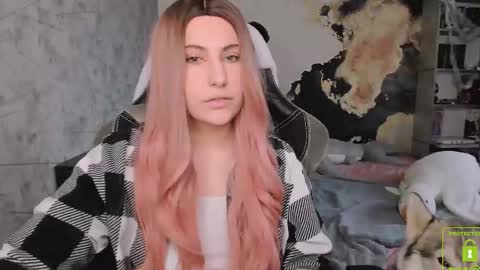 Snapshot of you_lika chatting on 10.21.25 Lika online show from 10.21.25