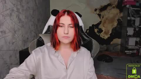 Snapshot of you_lika chatting on 10.24.25 Lika online show from 10.24.25