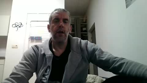 CrayZio online show from 02.15.25