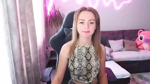 Bella online show from 05.25.26