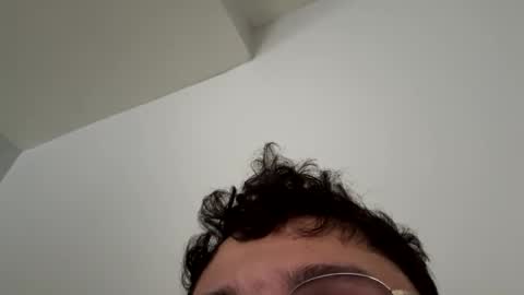 Snapshot of youghsh625 chatting on 04.04.26 youghsh625 online show from 04.04.26