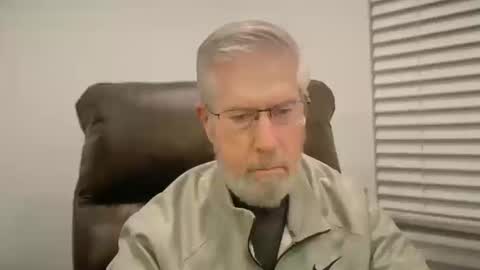 Colorado Guy Straight online show from 10.11.25