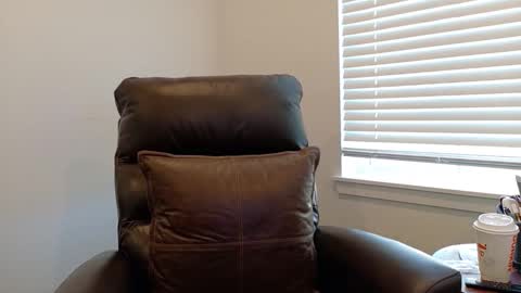 Colorado Guy Straight online show from 10.22.25