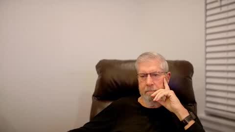 Snapshot of yougogirl_3 chatting on 02.10.26 Colorado Guy Straight online show from 02.10.26