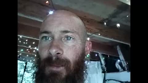 Snapshot of youllfall4me chatting on 03.10.25 youllfall4me online show from 03.10.25