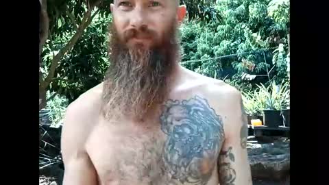 Snapshot of youllfall4me chatting on 10.15.25 youllfall4me online show from 10.15.25