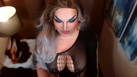 Snapshot of your1truequeen chatting on 02.13.26 QUEEN MADISON online show from 02.13.26