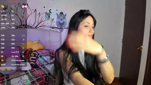 Snapshot of your_beck chatting on 11.16.25 mia3 online show from 11.16.25