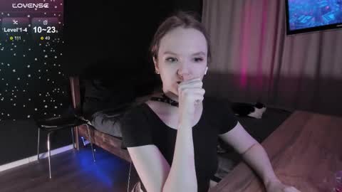 Snapshot of your_bunny chatting on 11.19.25 Bunny online show from 11.19.25