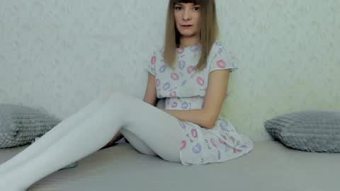 Lily online show from 12.03.24