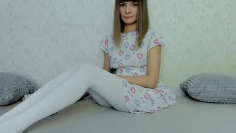 Lily online show from 12.04.24