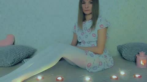 Lily online show from 02.16.25