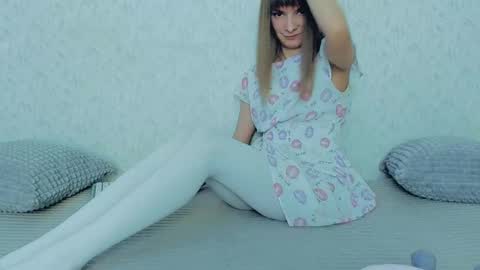 Lily online show from 02.18.25
