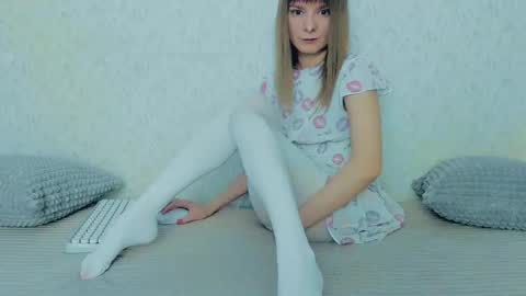 Lily online show from 02.23.25