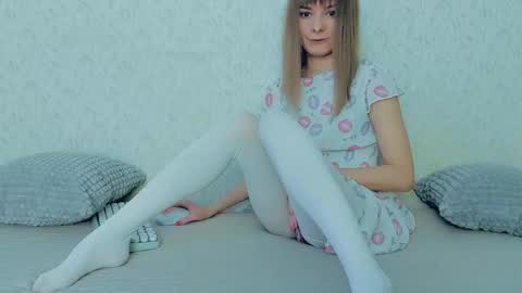 Lily online show from 03.05.25