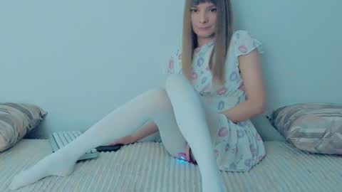 Lily online show from 09.12.25