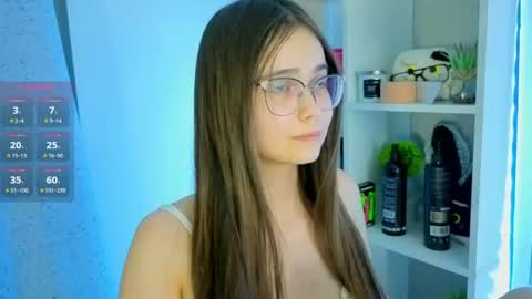 Snapshot of your_casual_vibes chatting on 07.31.26 Julia Next stream online show from 07.31.26
