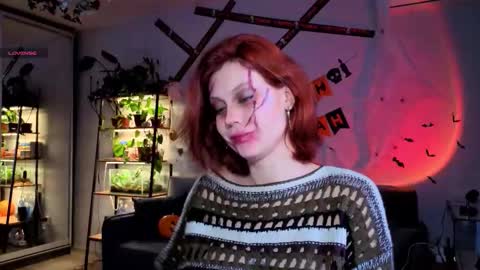 Snapshot of your_corvus chatting on 10.27.25 your_corvus online show from 10.27.25