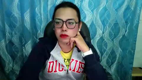 Snapshot of your_dreamgirlxxx69 chatting on 09.11.25 your_dreamgirlxxx69 online show from 09.11.25