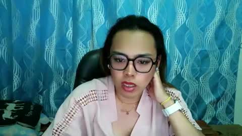 Snapshot of your_dreamgirlxxx69 chatting on 09.18.25 your_dreamgirlxxx69 online show from 09.18.25