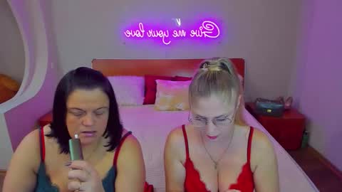 Snapshot of your_exstasy chatting on 11.05.25 Your Ecstasy online show from 11.05.25